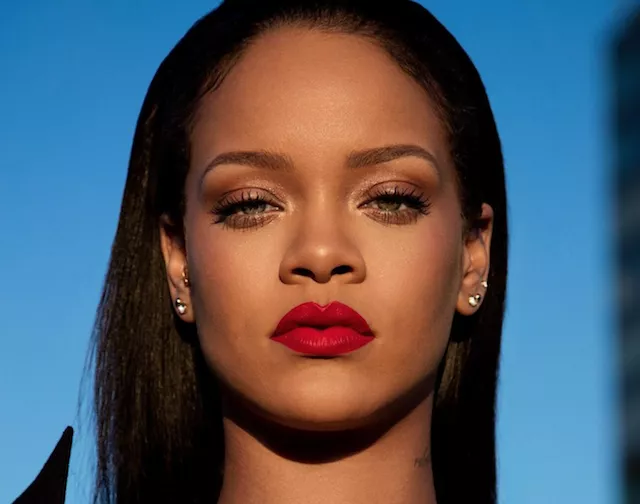Rojo Rihanna, el color que dominará los labios del mundo