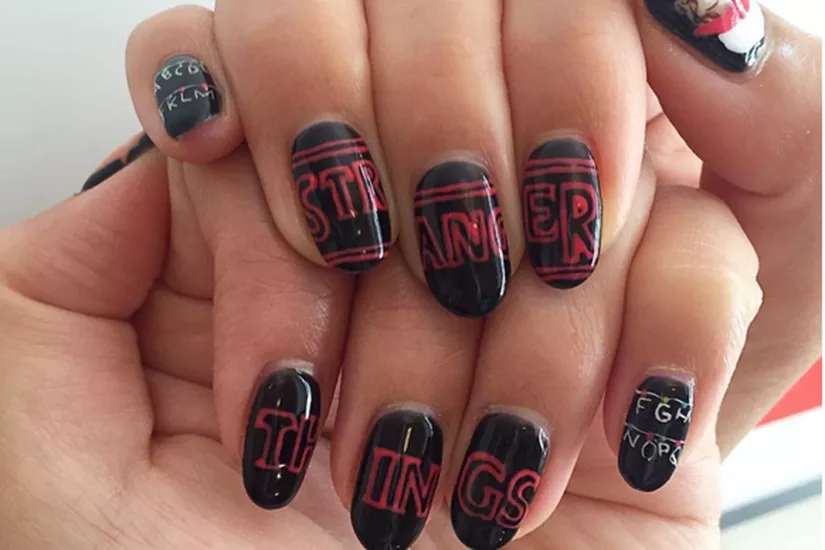 manicura stranger things