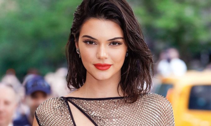 Los tres consejos de Kendall para un labial perfecto toda la noche