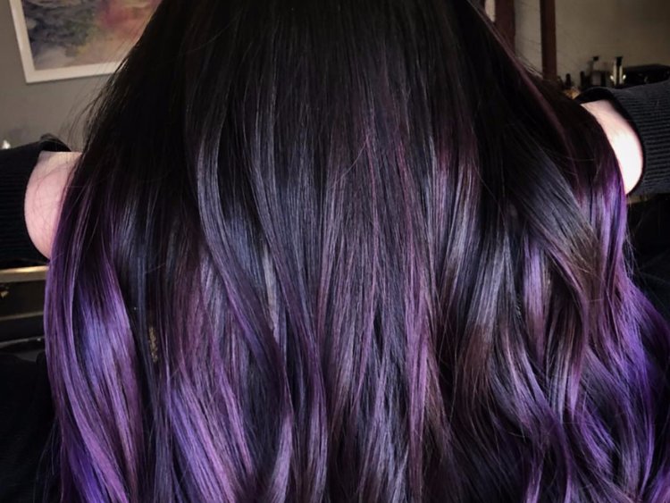 Cabello estilo “blackberry”: una tendencia ideal para morenas