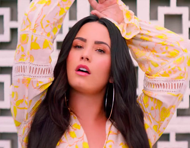 Demi Lovato canta 'Solo' en español con Clean Bandit