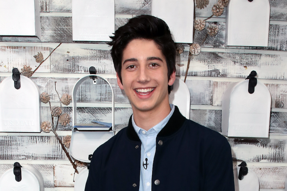 13 fotos de Milo Manheim que nos hicieron desmayar