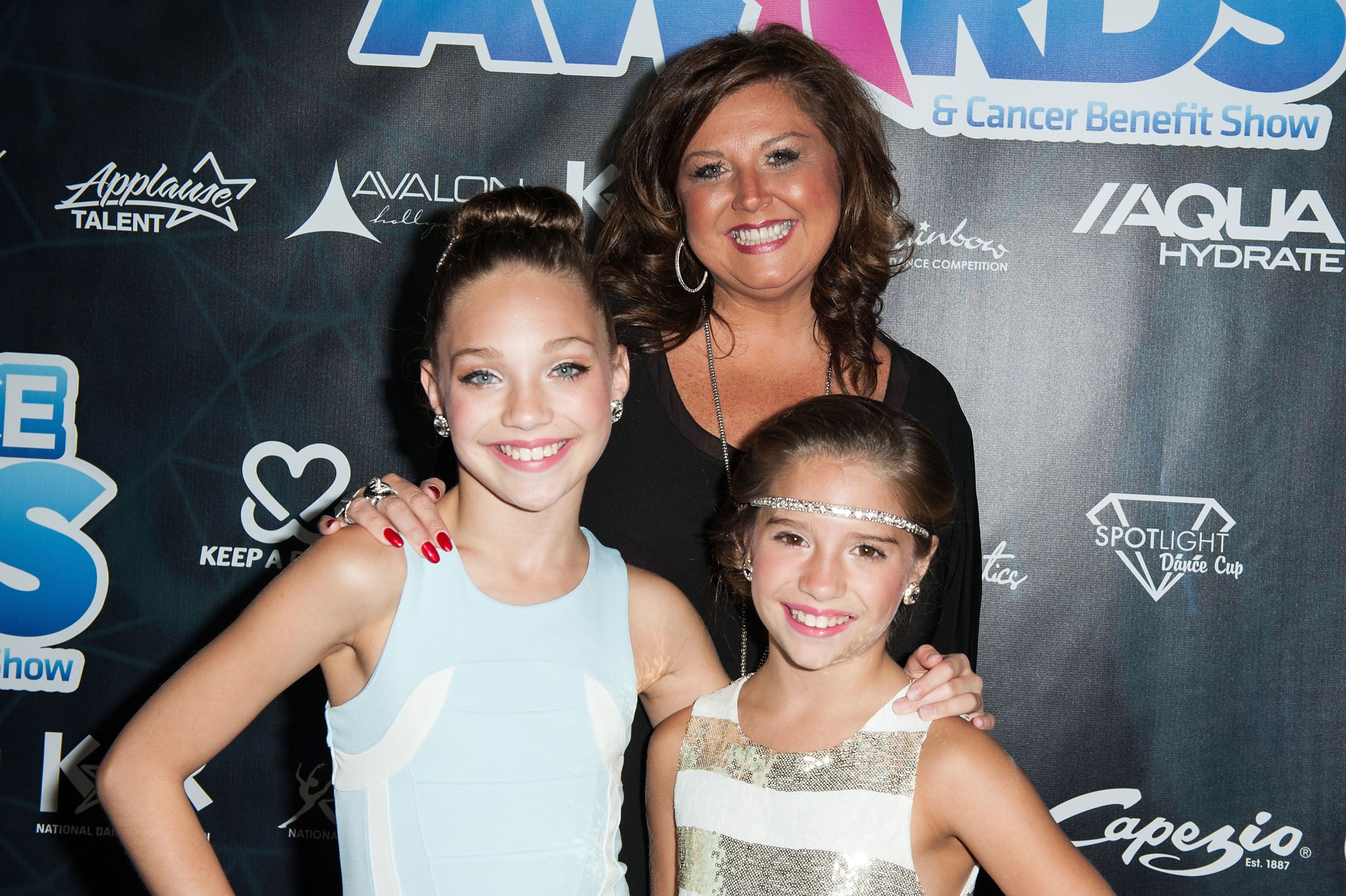 Abby Lee Miller acaba de sombrear a Kenzie Ziegler y se burló de su carrera de cantante