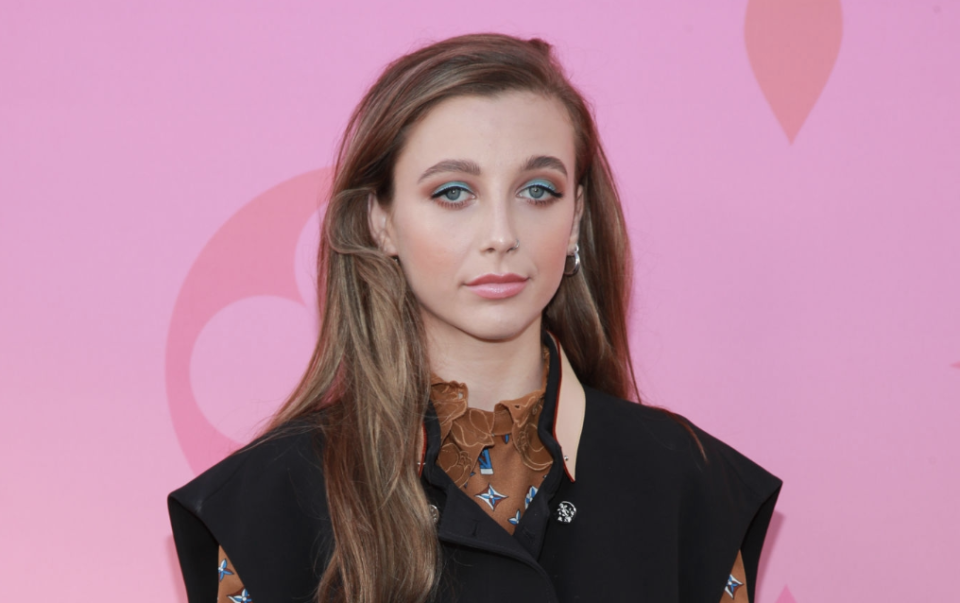 Emma Chamberlain, Caleb McLaughlin y más estrellas muestran su estilo en el NYFW