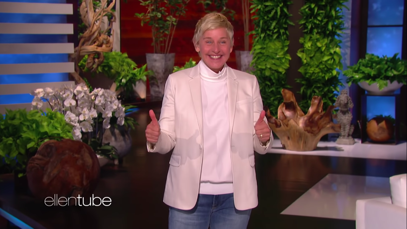 El monólogo de apertura de Ellen DeGeneres es criticado por ser completamente "sorda de tono"
