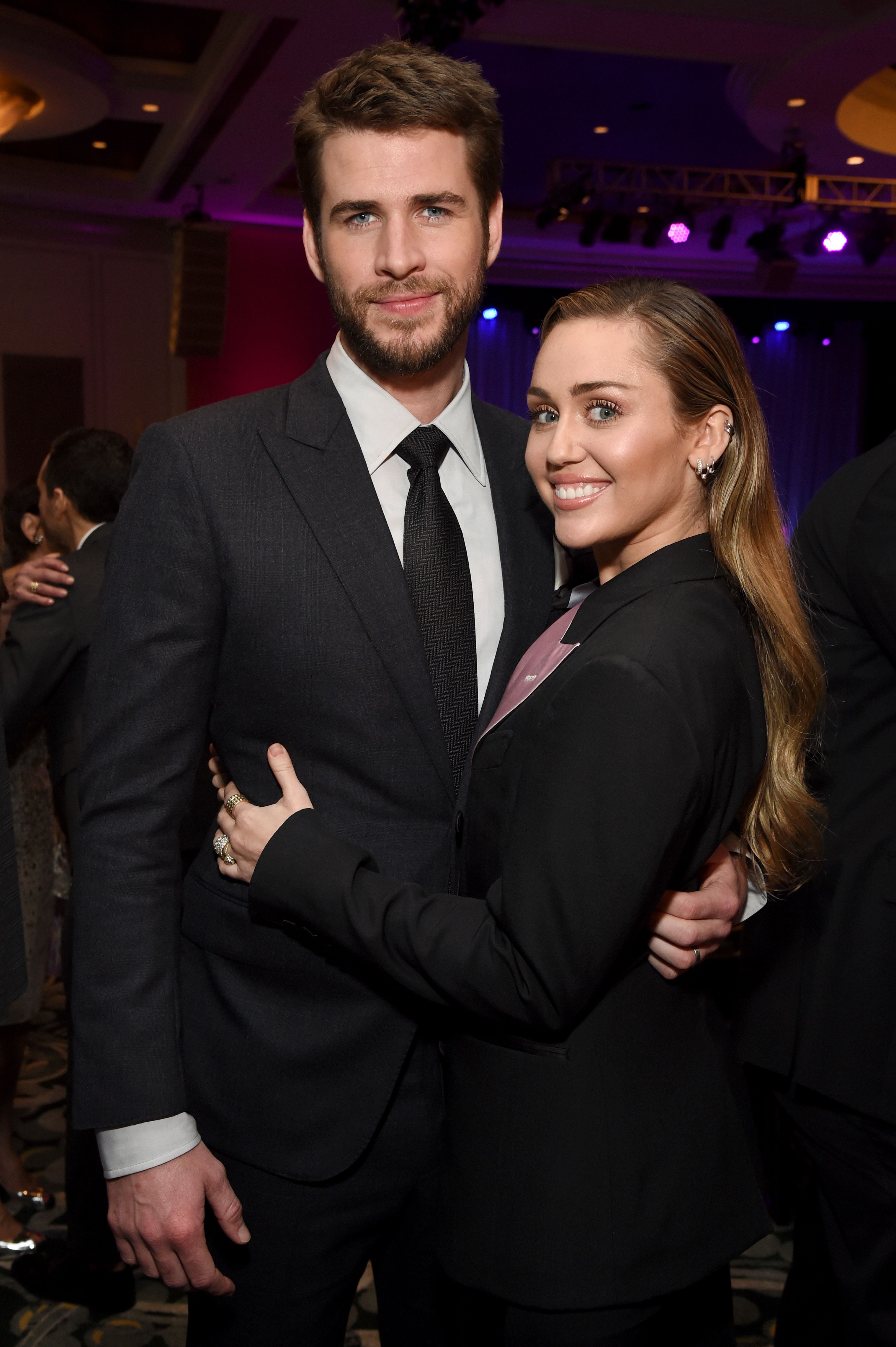 Miley Cyrus explica por qué luchó inicialmente para dejar ir a Liam Hemsworth y su relación