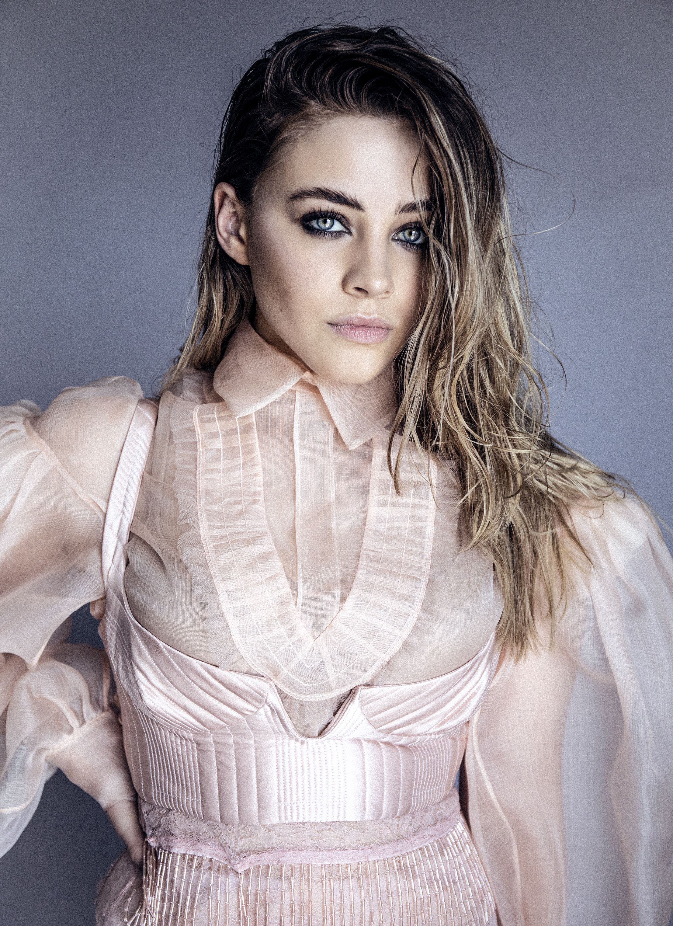  "Después de que chocamos" La estrella Josephine Langford nos cuenta algunas de sus cosas favoritas