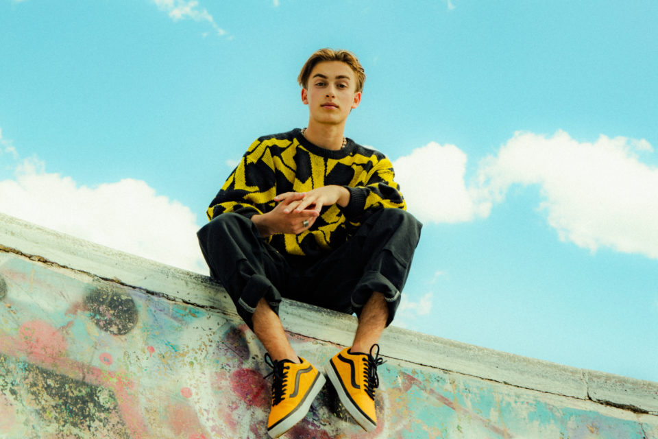  El EP de Johnny Orlando 'It's Never Really Over', el de Jacob Sartorius 'Over U' Visual & More