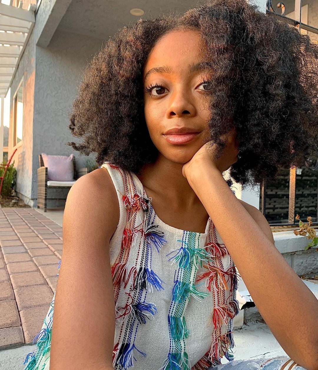 Skai Jackson abre sobre cómo está "luchando a través" de su ansiedad