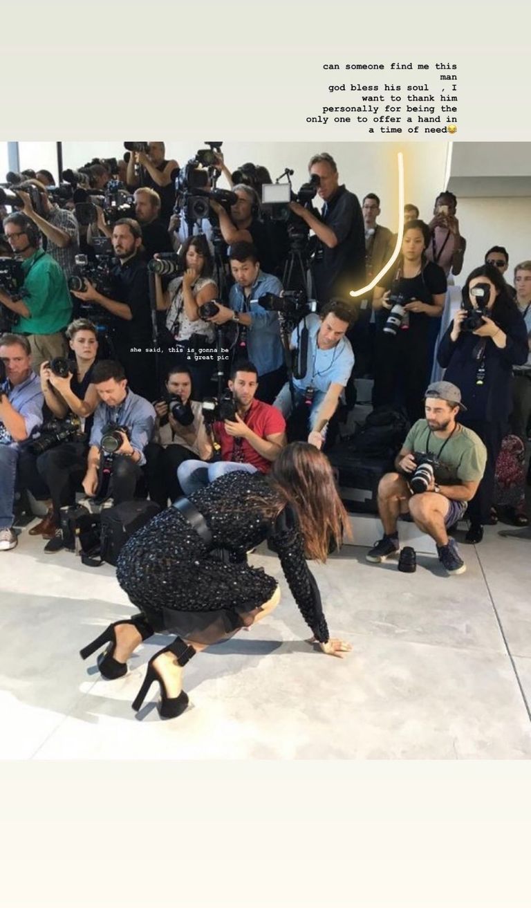 Bella Hadid tuvo la reacción más tierna tras caerse en la pasarela