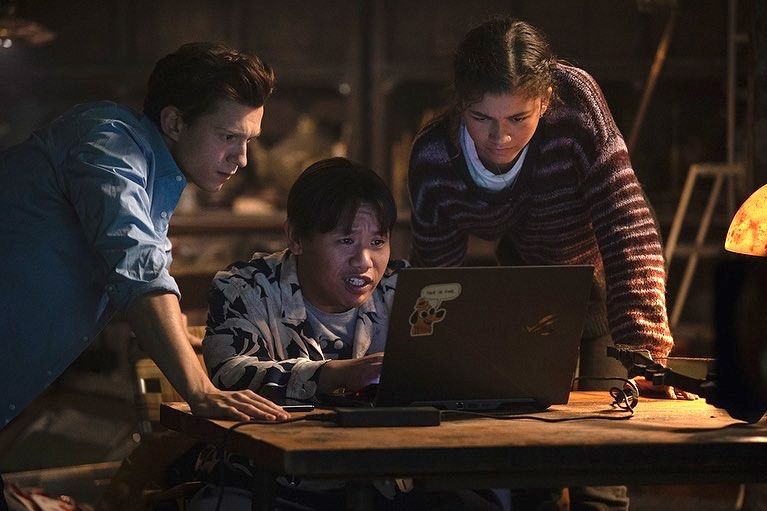 Tom Holland, Zendaya y Jacob Batalon torean a los fans con títulos falsos de la tercera película de "Spiderman"