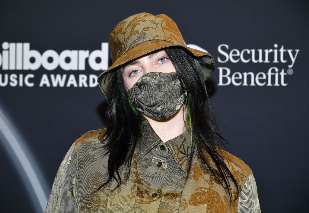 Billie Eilish estrena el pelo rubio blanqueado para inaugurar una nueva era musical