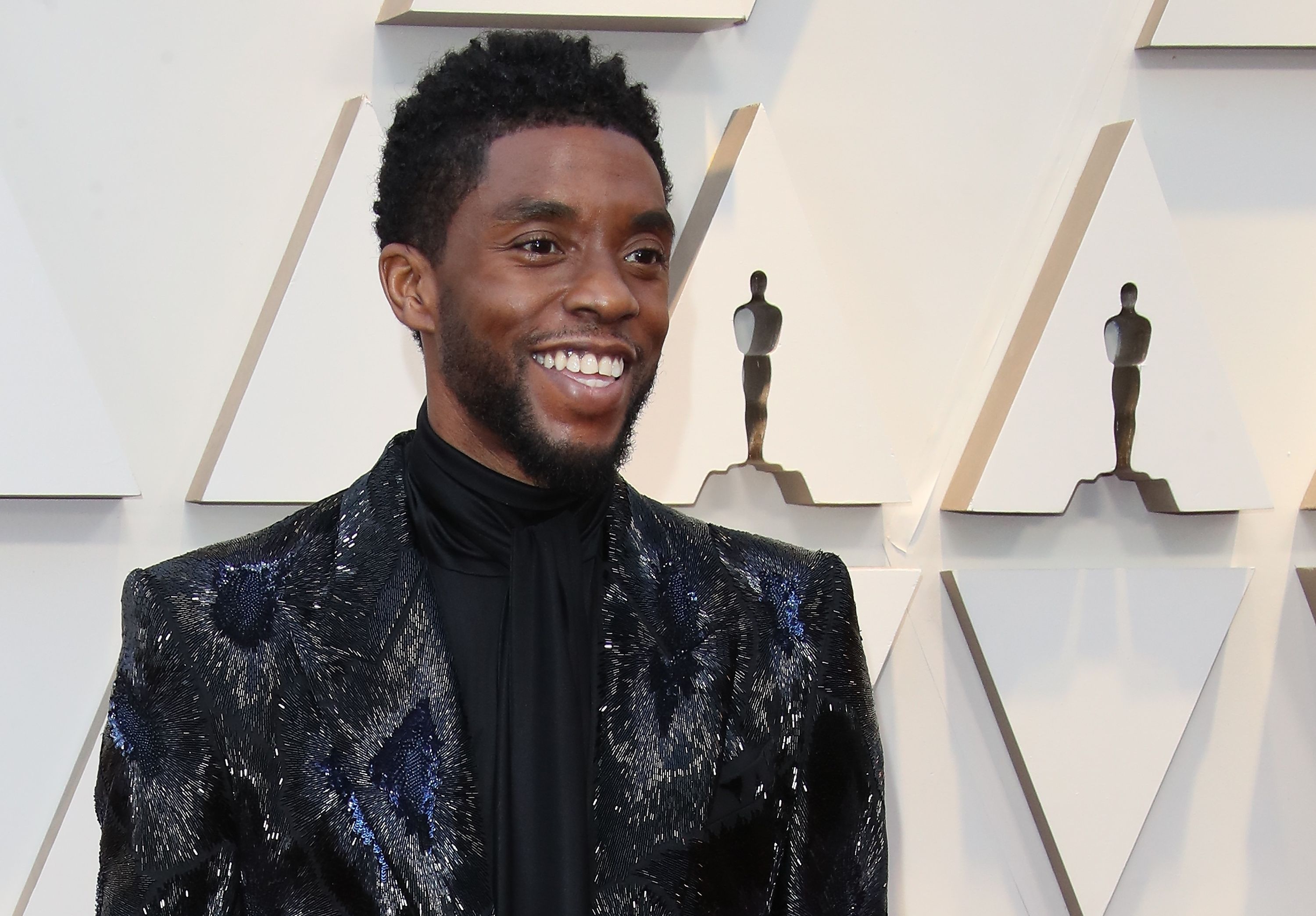 Chadwick Boseman gana un Globo de Oro póstumo