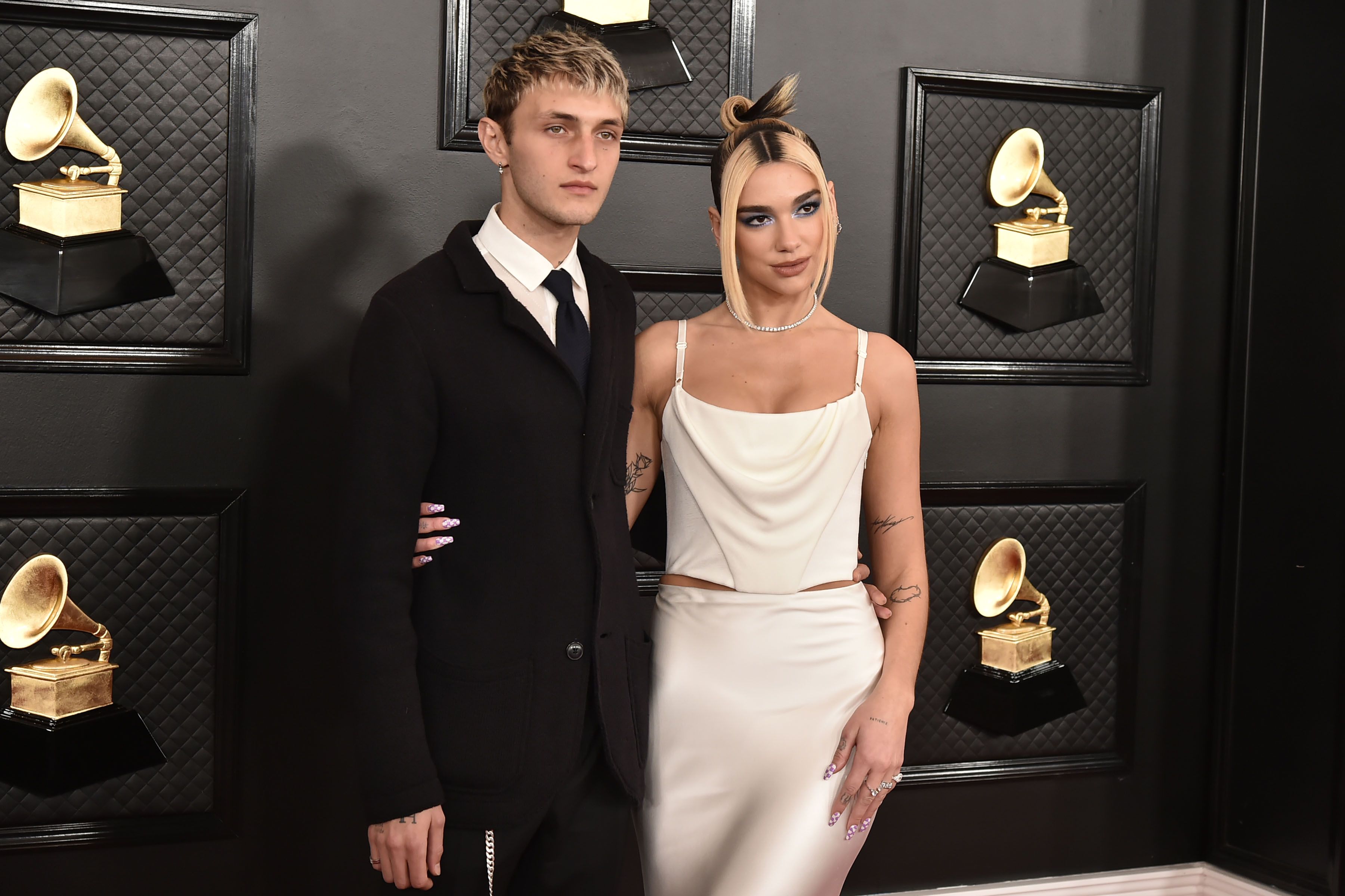 Cronología completa de la relación entre Dua Lipa y Anwar Hadid