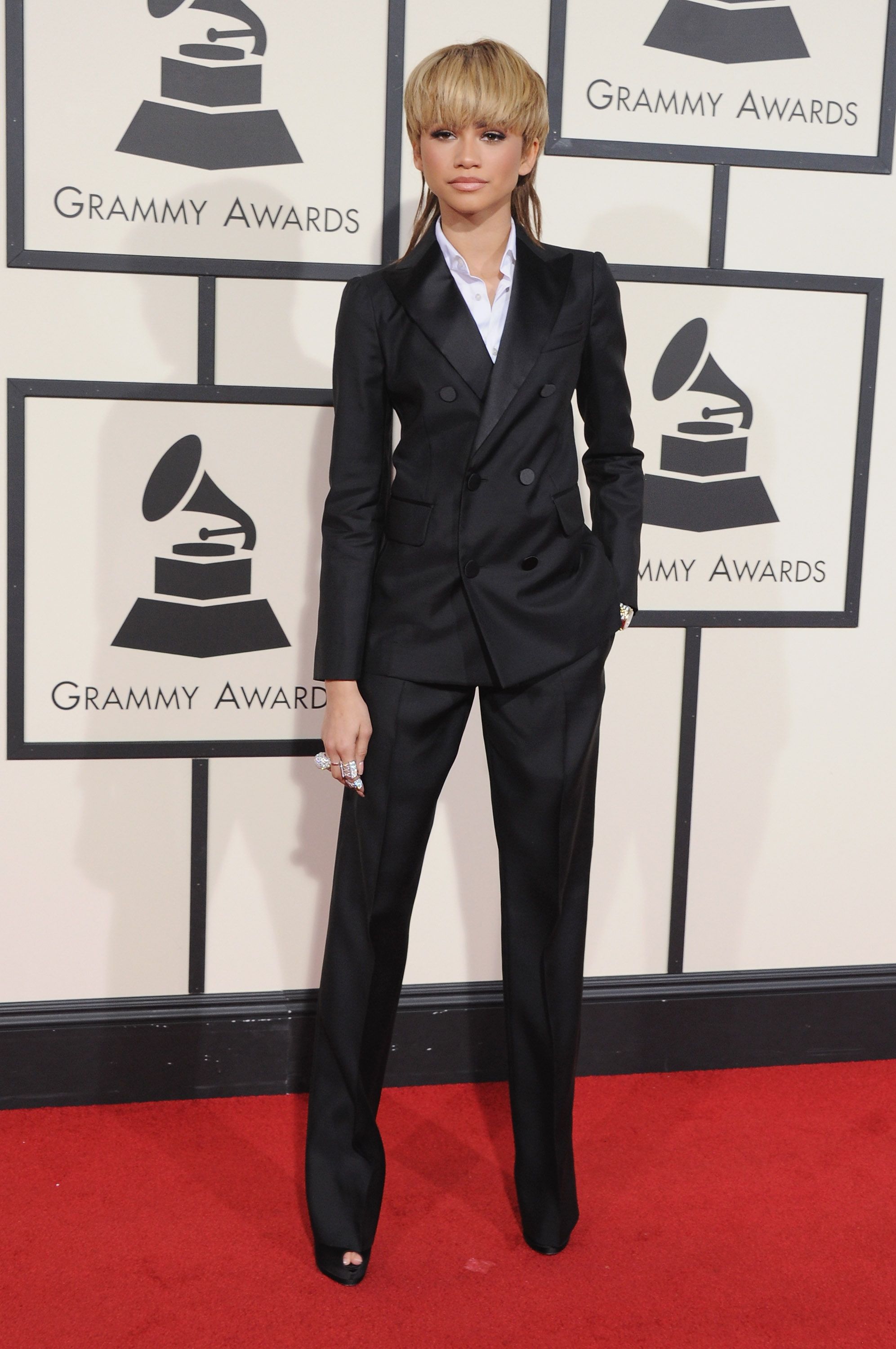 La moda más escandalosa de la alfombra roja de los Grammy de todos los tiempos