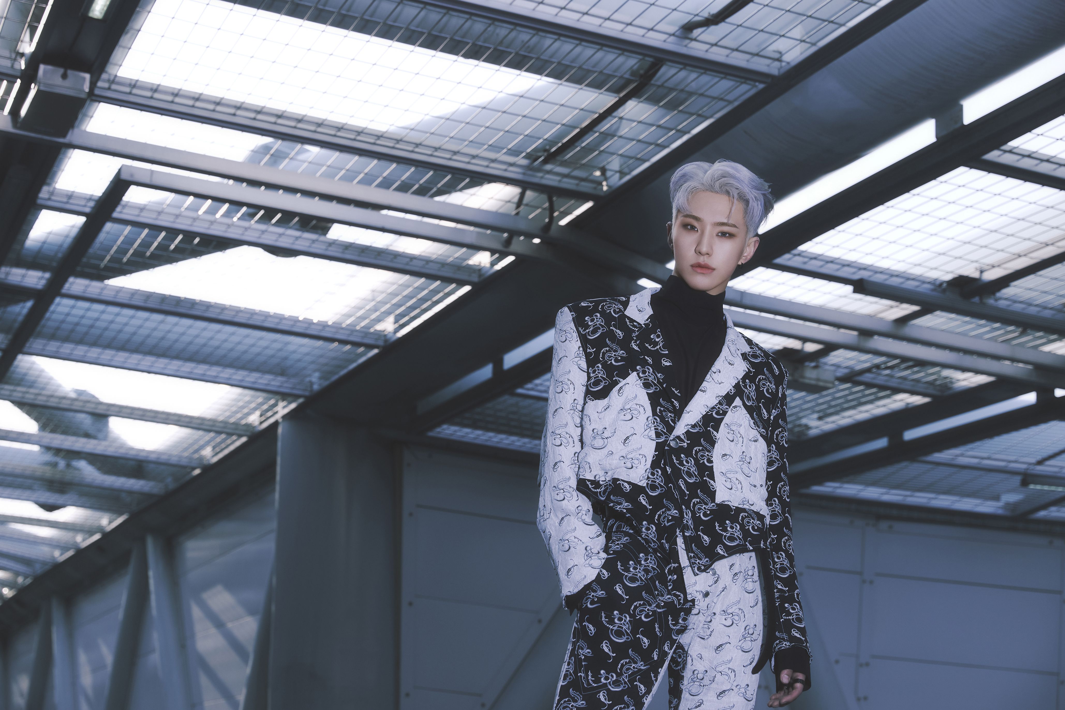 HOSHI de SEVENTEEN está listo para que te metas en su telaraña con la mixtape en solitario "Spider"