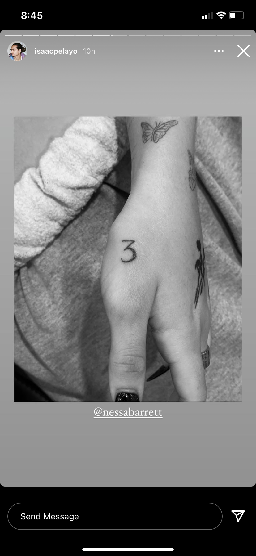 Jaden Hossler y Nessa Barrett se hacen tatuajes a juego días después de hacer pública su relación