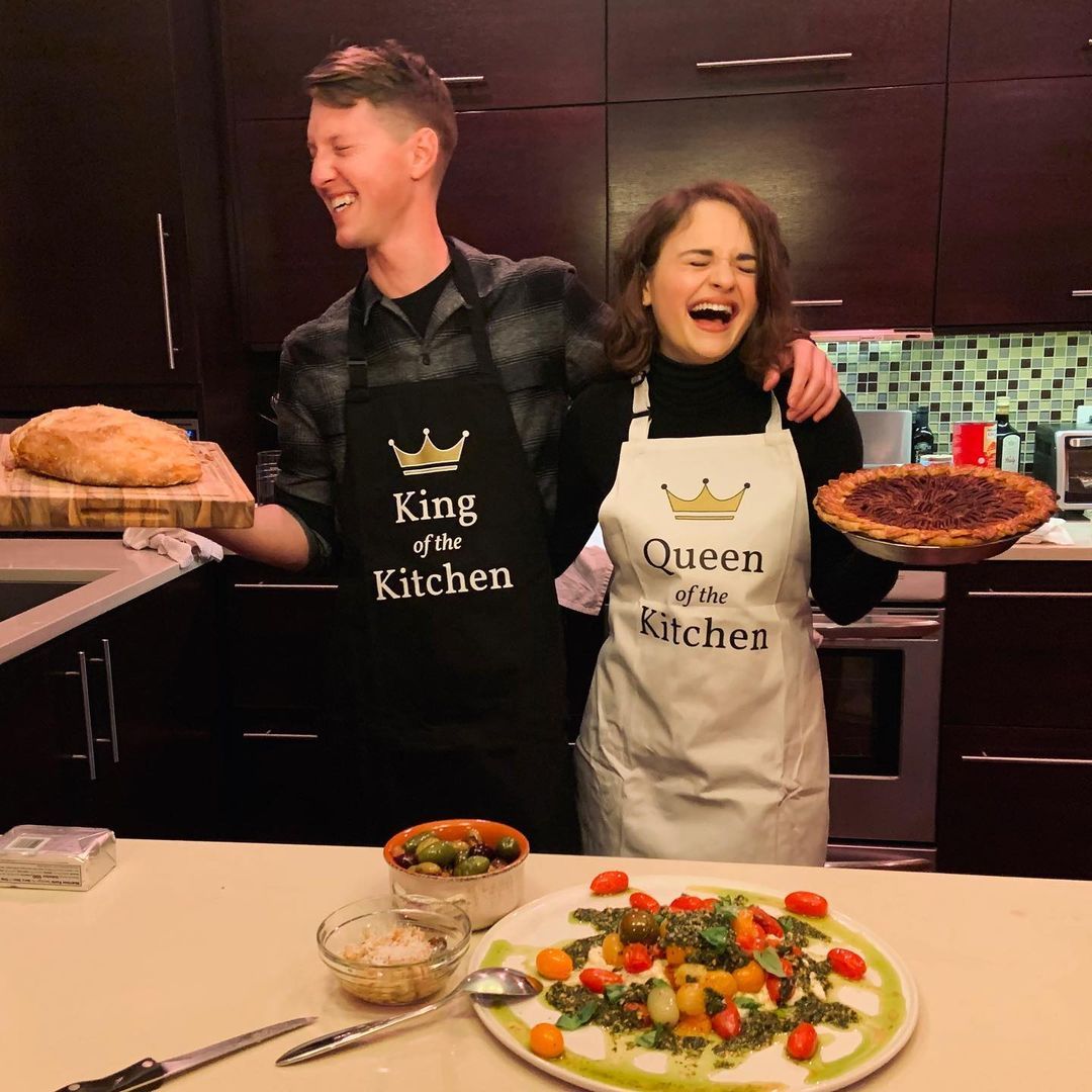 Joey King grita a su novio Steven Piet en un dulce post de Instagram por su cumpleaños