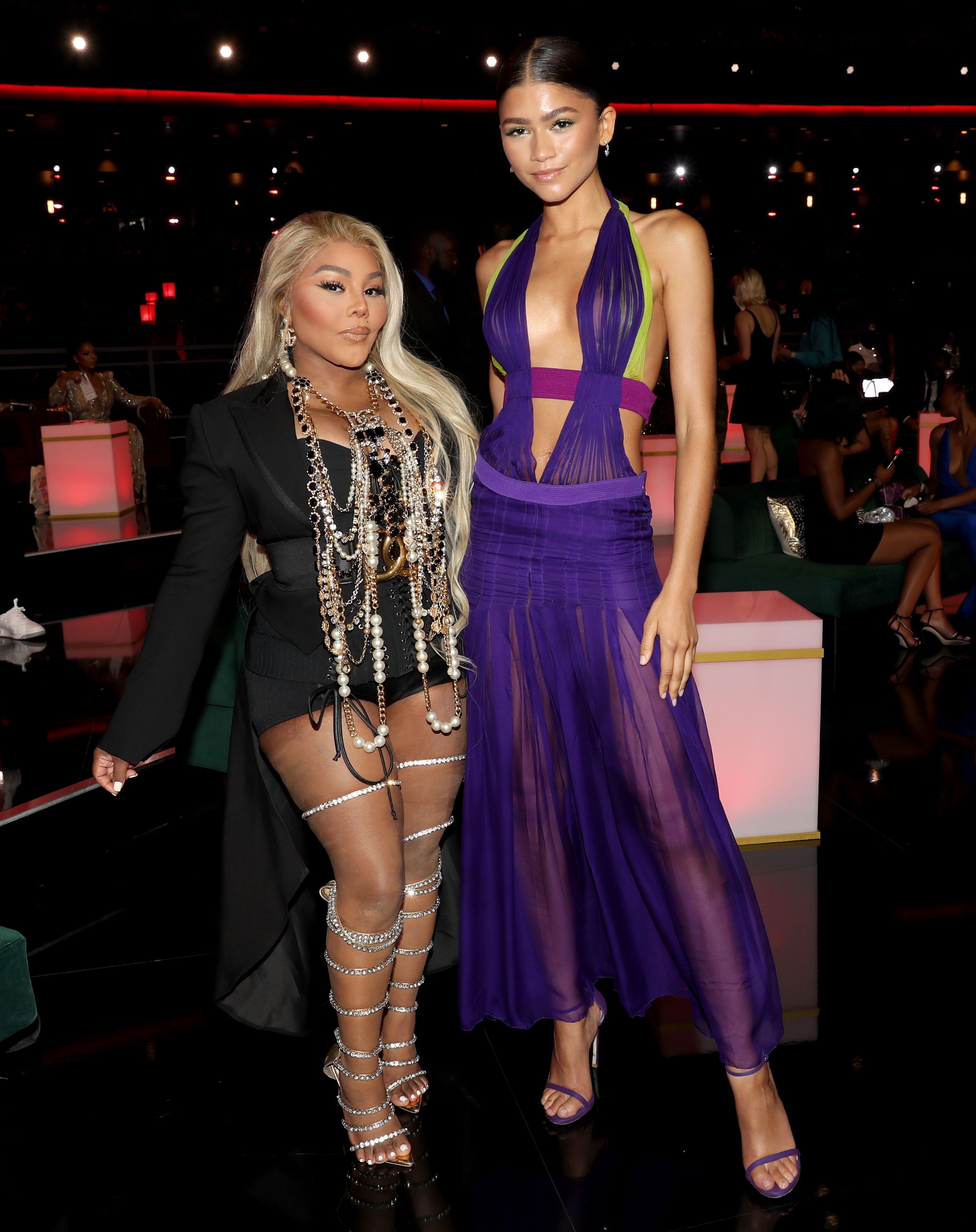 Zendaya rinde homenaje a Beyoncé con su vestido de los BET Awards 2021