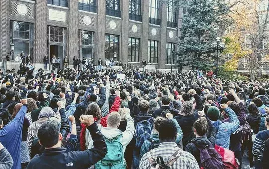 4 iniciativas lideradas por estudiantes que deberías seguir