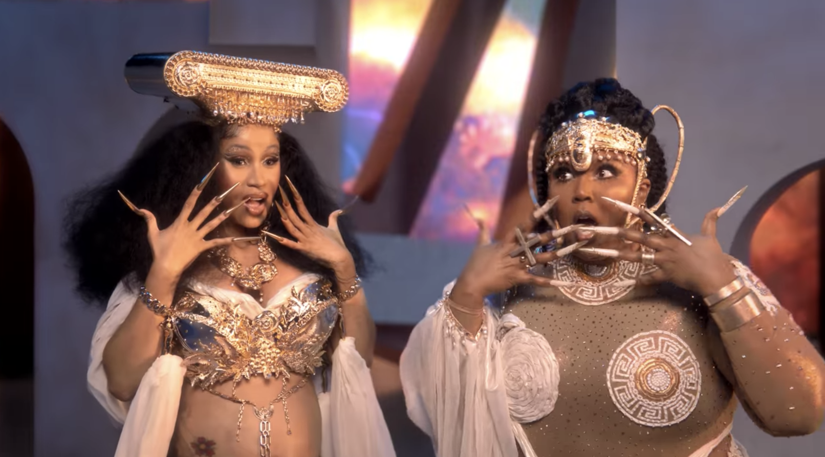 Lizzo y Cardi B aclaran un montón de "rumores" en la letra de su nueva canción