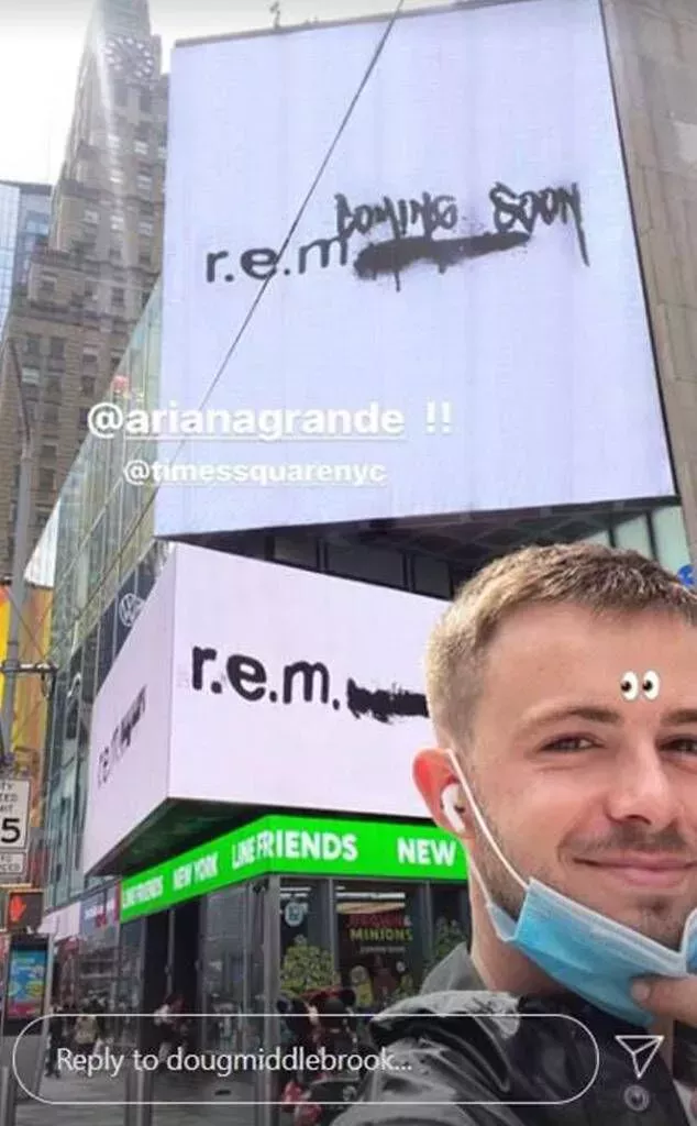 Esto es lo que sabemos de la marca de belleza R.E.M. de Ariana Grande