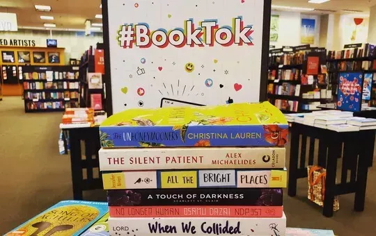 ¿Qué libros de 'BookTok' merecen la pena?