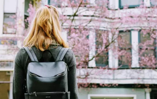 8 artículos que se pasan por alto y que hay que llevar siempre en la mochila