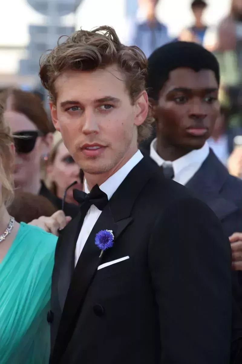 ¡El Rey! Los mejores looks de Austin Butler en la gira de prensa de 'Elvis': Fotos