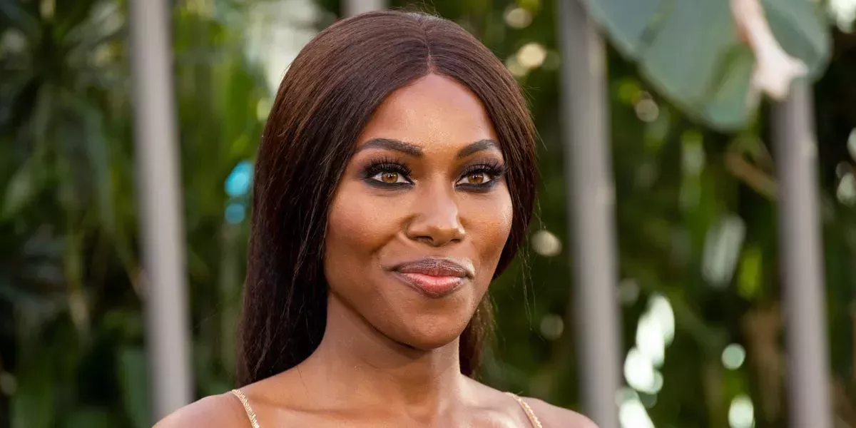 La estrella de 'Jurassic World: Dominion', la estrella DeWanda Wise dice que el reparto se cortó el pelo entre sí durante el rodaje de la pandemia