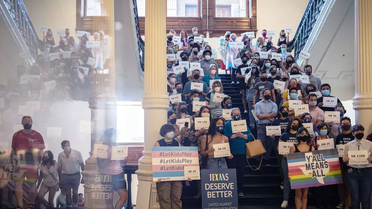 Más candidatos LGBTQ+ que nunca se presentan al Congreso