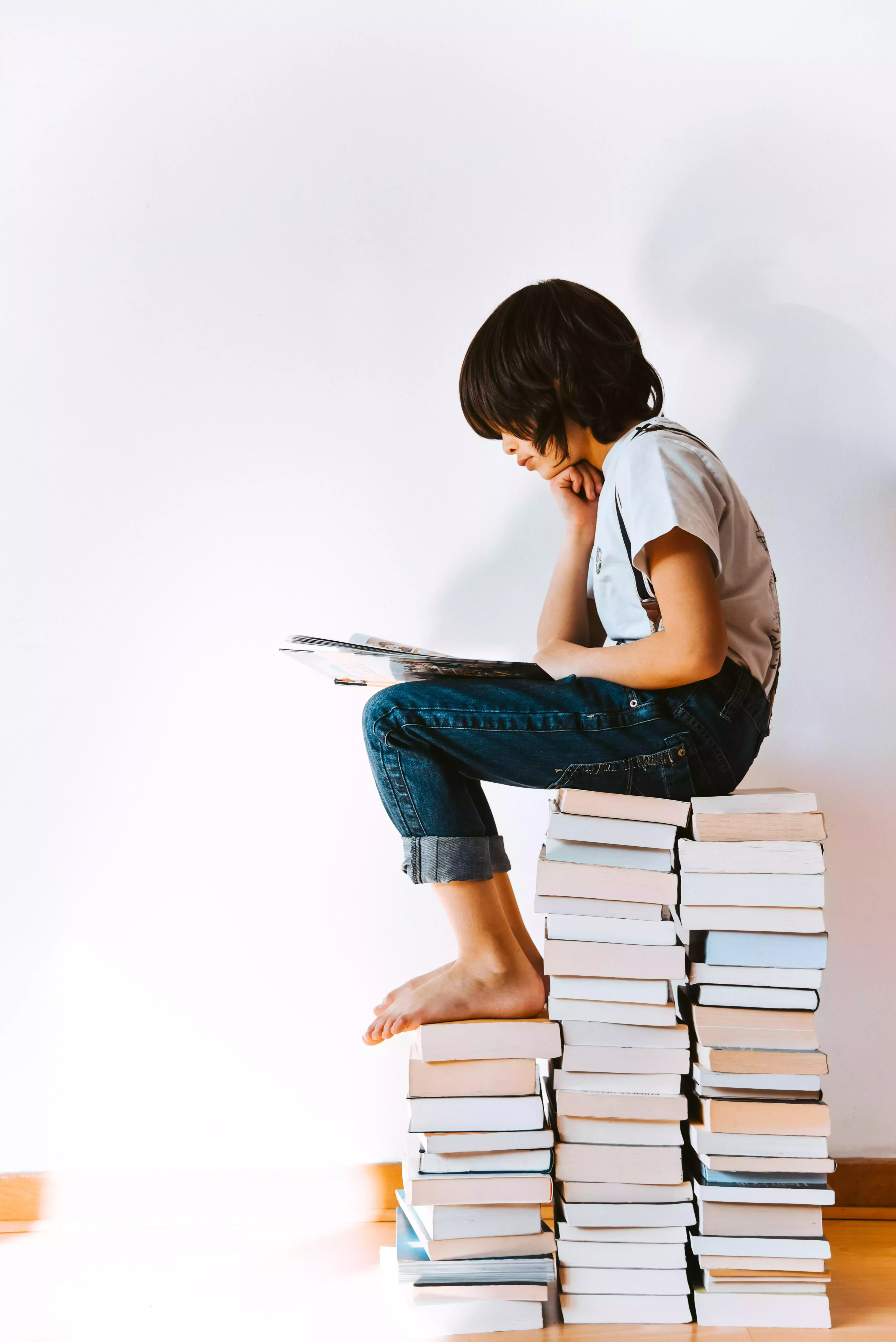 POR QUÉ TODO ESTUDIANTE DEBE CULTIVAR EL HÁBITO DE LA LECTURA