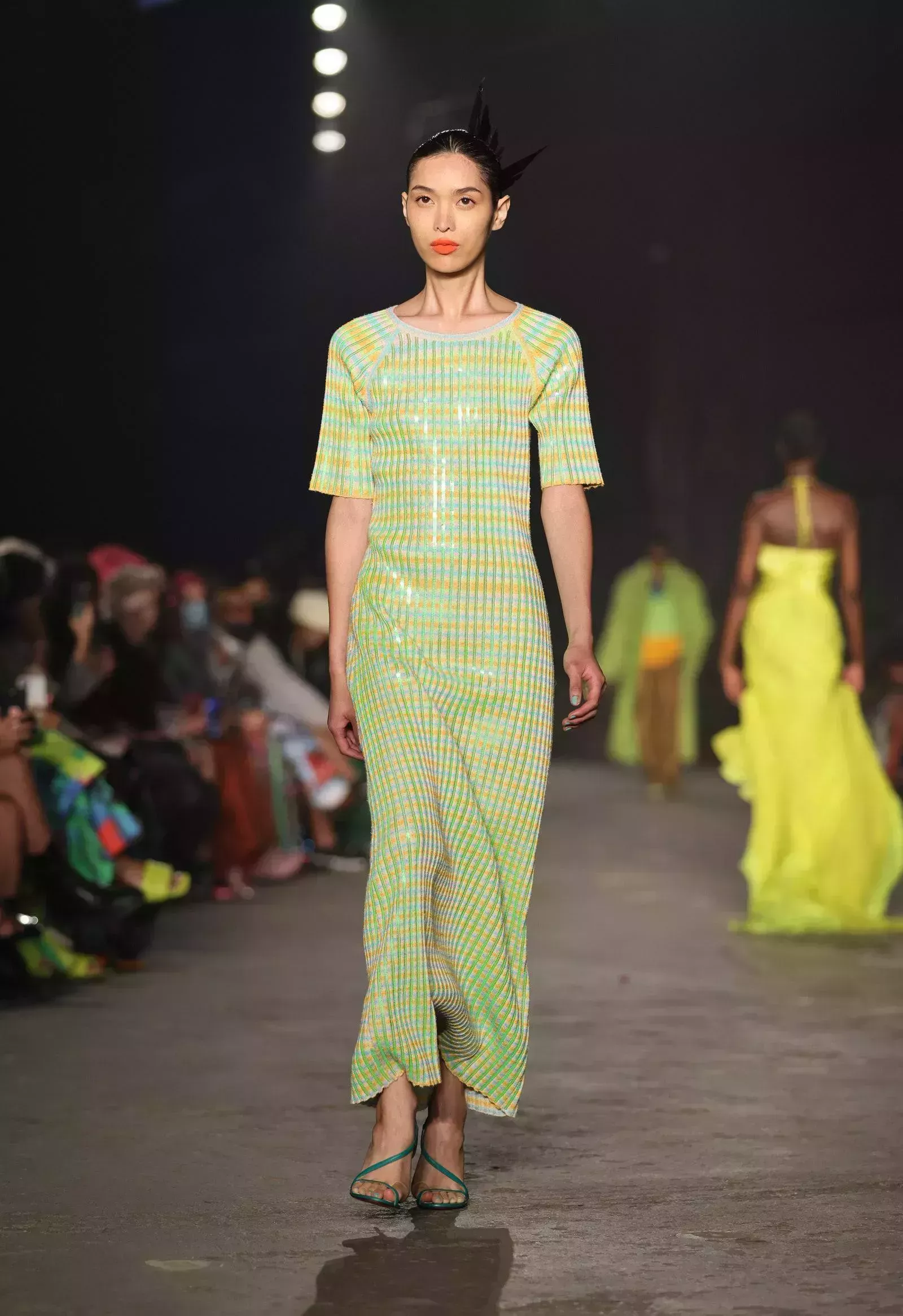 Revisión de la Pasarela Christopher John Rogers Resort 2023