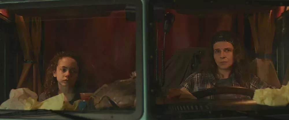 Crítica de 'Paradise Highway': Juliette Binoche y la recién llegada Hala Finley están en la carretera y huyen en un thriller sólidamente elaborado