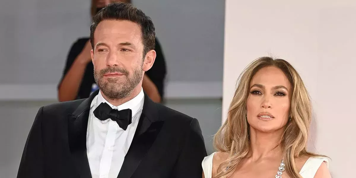 Jennifer López y Ben Affleck se casan tras 3 meses de compromiso, según un informe