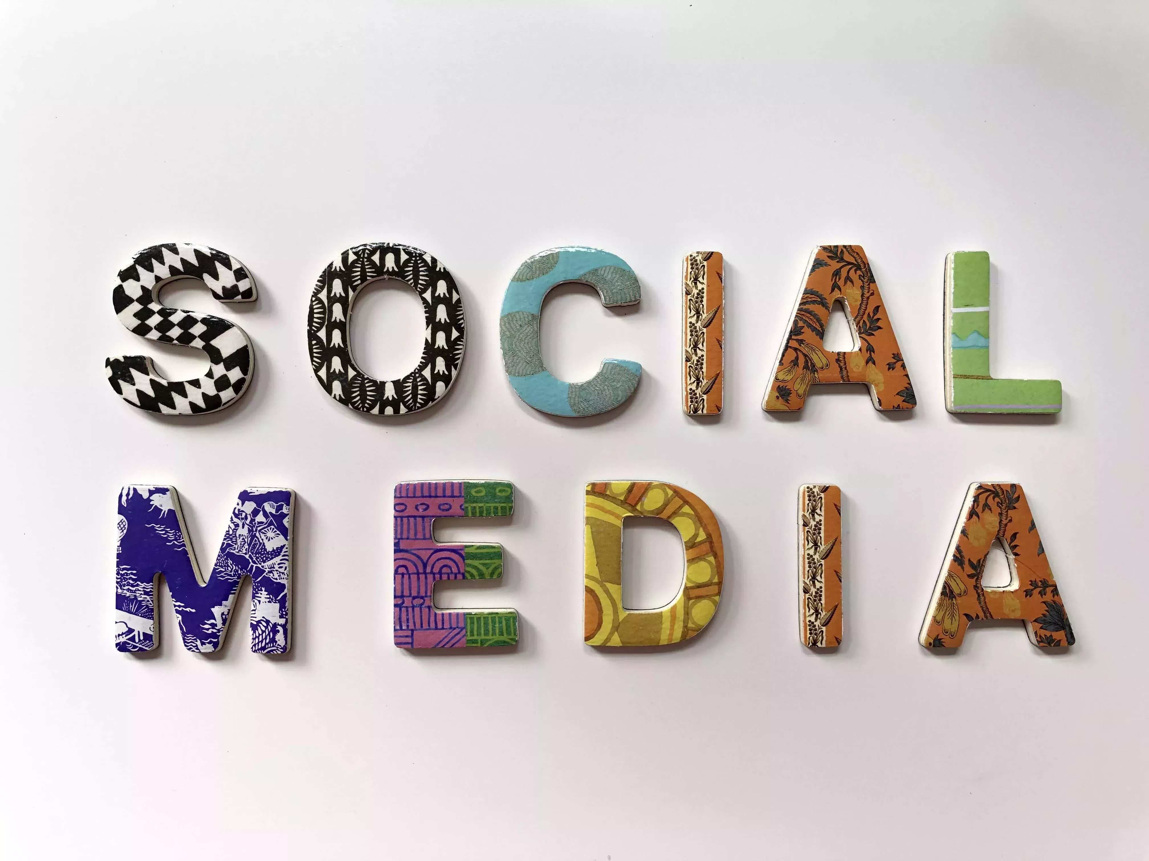 ¿Las redes sociales causan depresión en los adolescentes?
