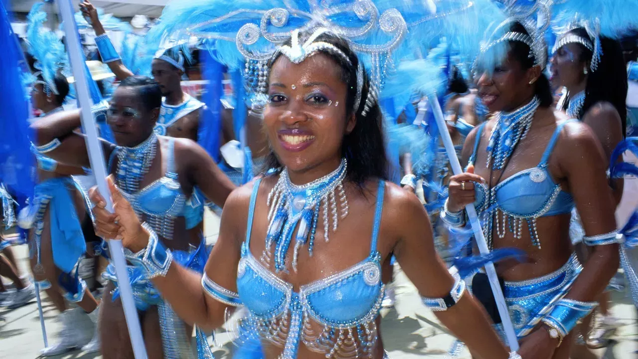 Cómo un disfraz de caribana reparó la relación de una joven con su cuerpo