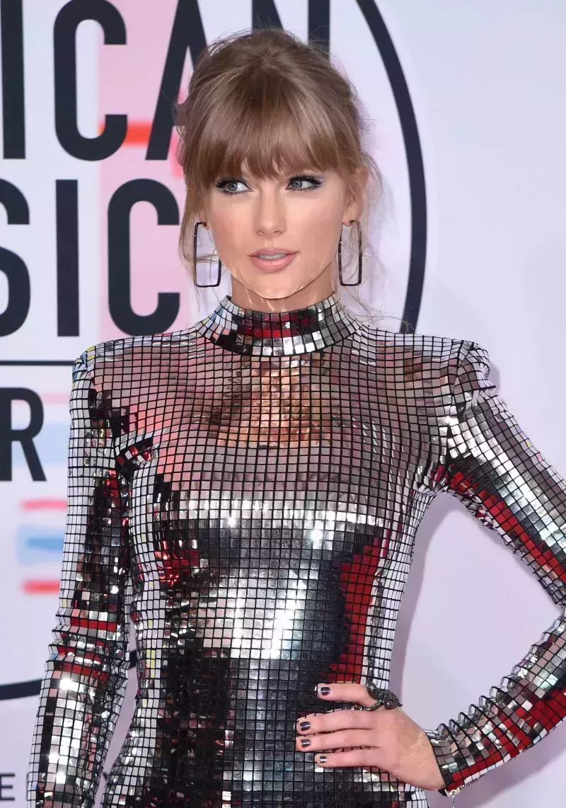 ¿Es '1989' el próximo relanzamiento de Taylor Swift? Por qué los fans lo piensan