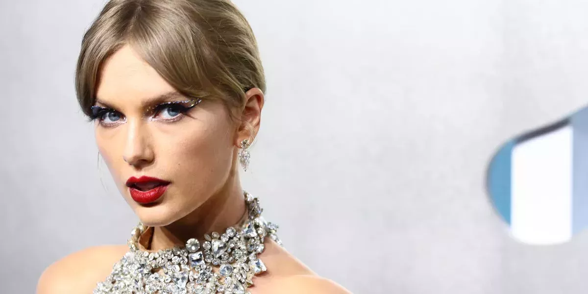 Taylor Swift lanzará un nuevo álbum de 13 canciones llamado 'Midnights' en menos de 2 meses