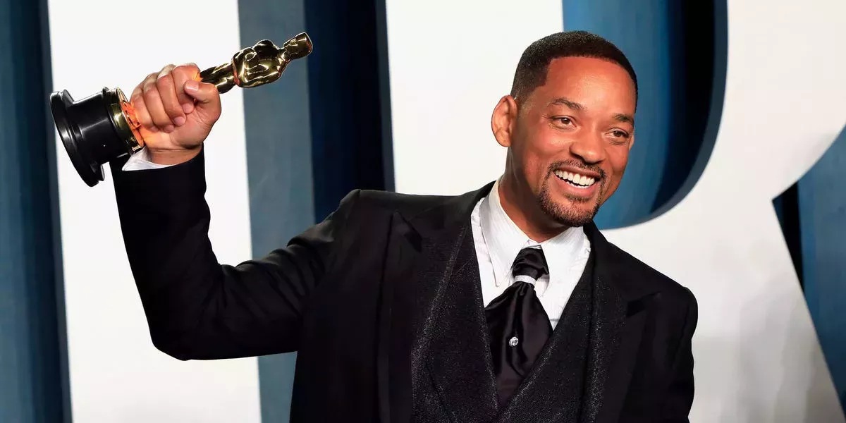 Will Smith comparte una respuesta descarada sobre su regreso a las redes sociales en su primer post que no es de disculpa tras la bofetada de los Oscars