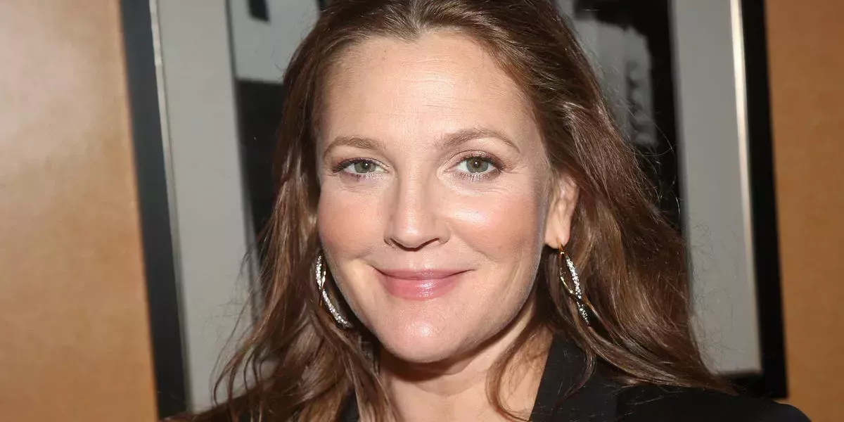 Drew Barrymore dice que puede pasar 