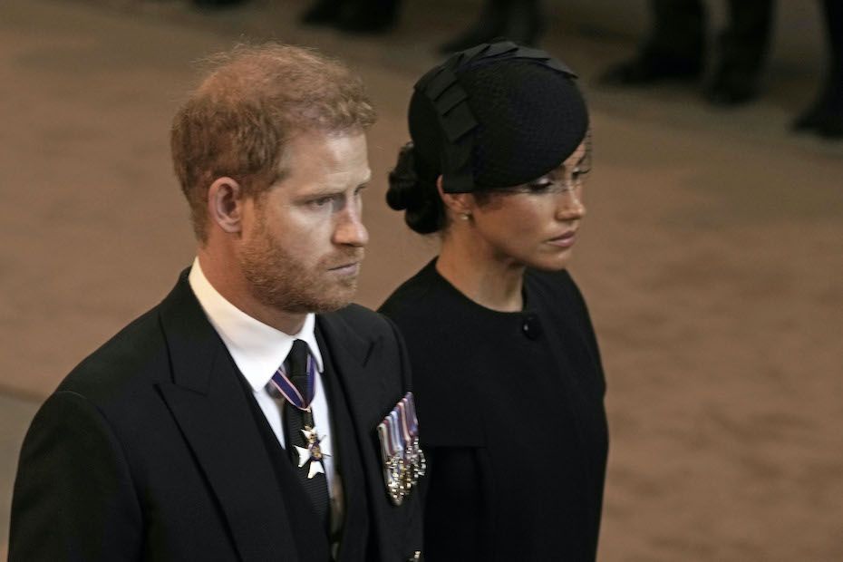 El príncipe Harry y Meghan Markle 'degradados' en la web de la Familia Real