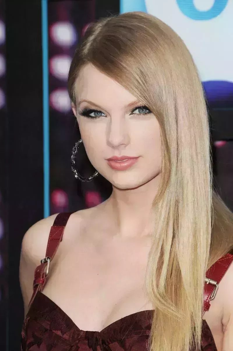 La transformación de Taylor Swift en fotos, de cantante de country a estrella mundial