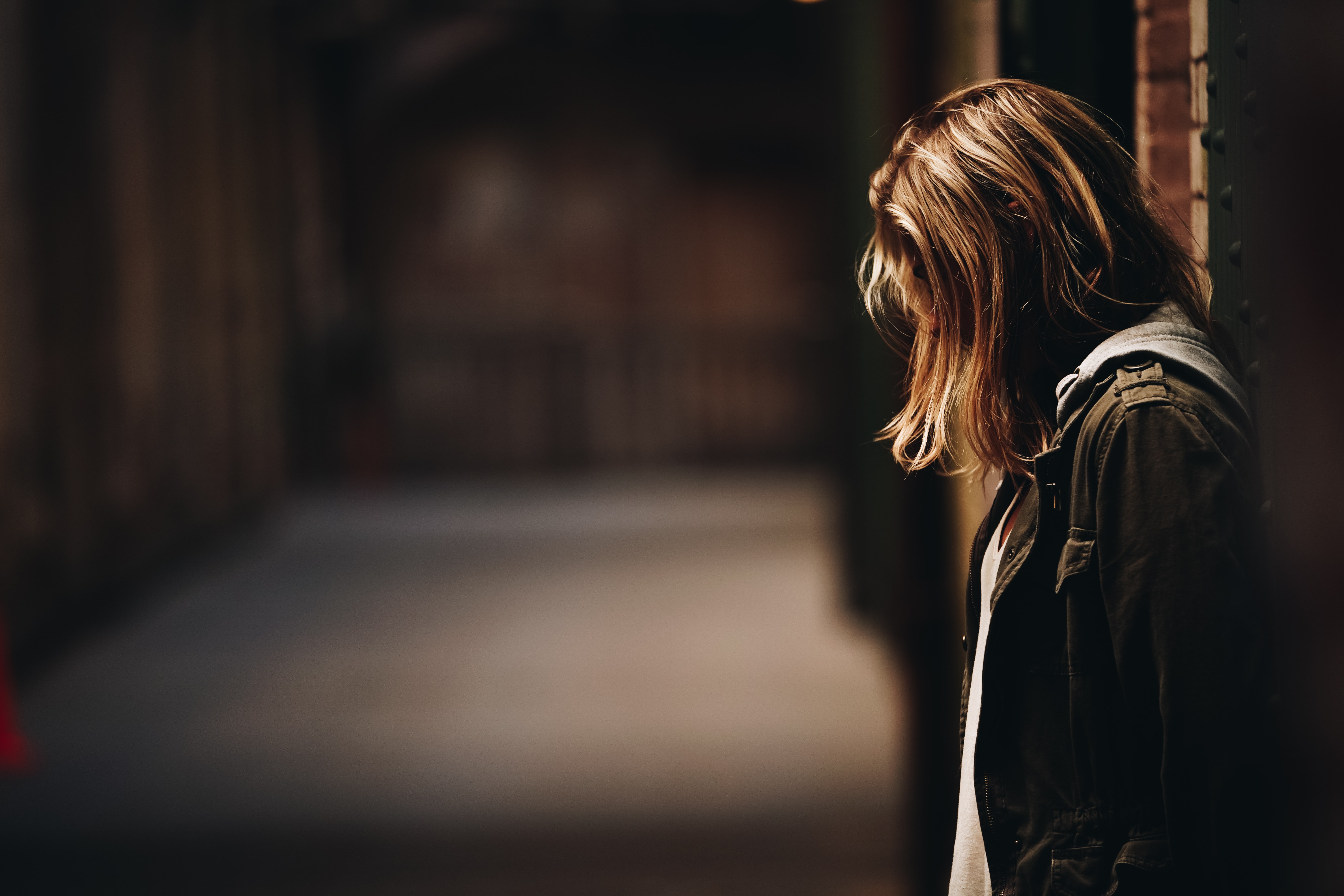 POR QUÉ DECIR "NO SOY COMO OTRAS CHICAS" ES PROBLEMÁTICO 