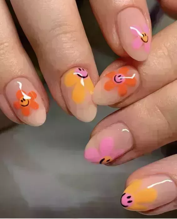 15 brillantes y sencillos diseños de uñas de verano para adolescentes