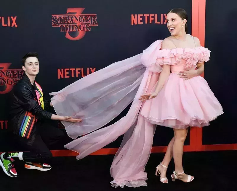 Cronología de la amistad entre las estrellas de 'Stranger Things' Millie Bobby Brown y Noah Schnapp