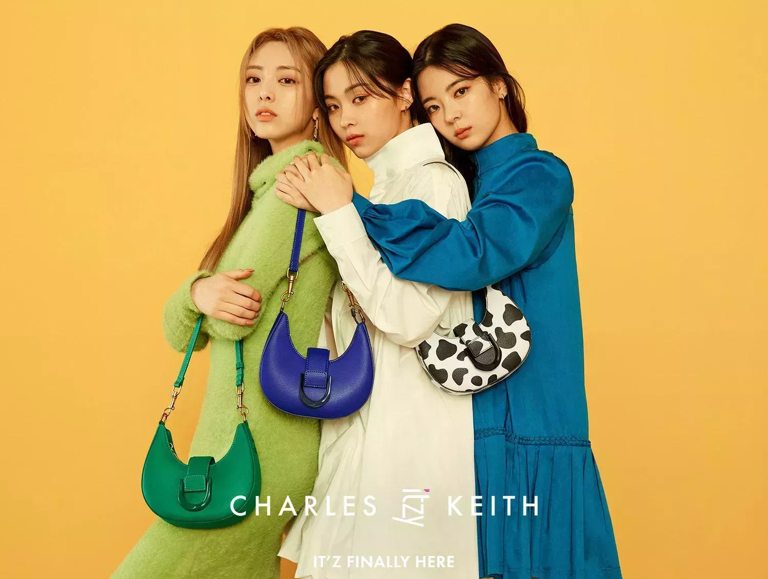 Llega la primera colección cápsula de ITZY con Charles & Keith