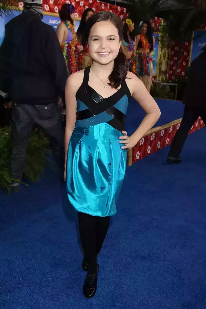 Mira los momentos más icónicos de Bailee Madison en la alfombra roja a lo largo de los años: Fotos