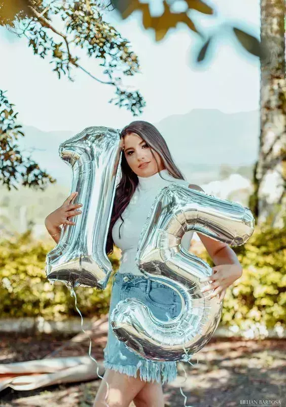 25 trajes de cumpleaños perfectos y bonitos para adolescentes