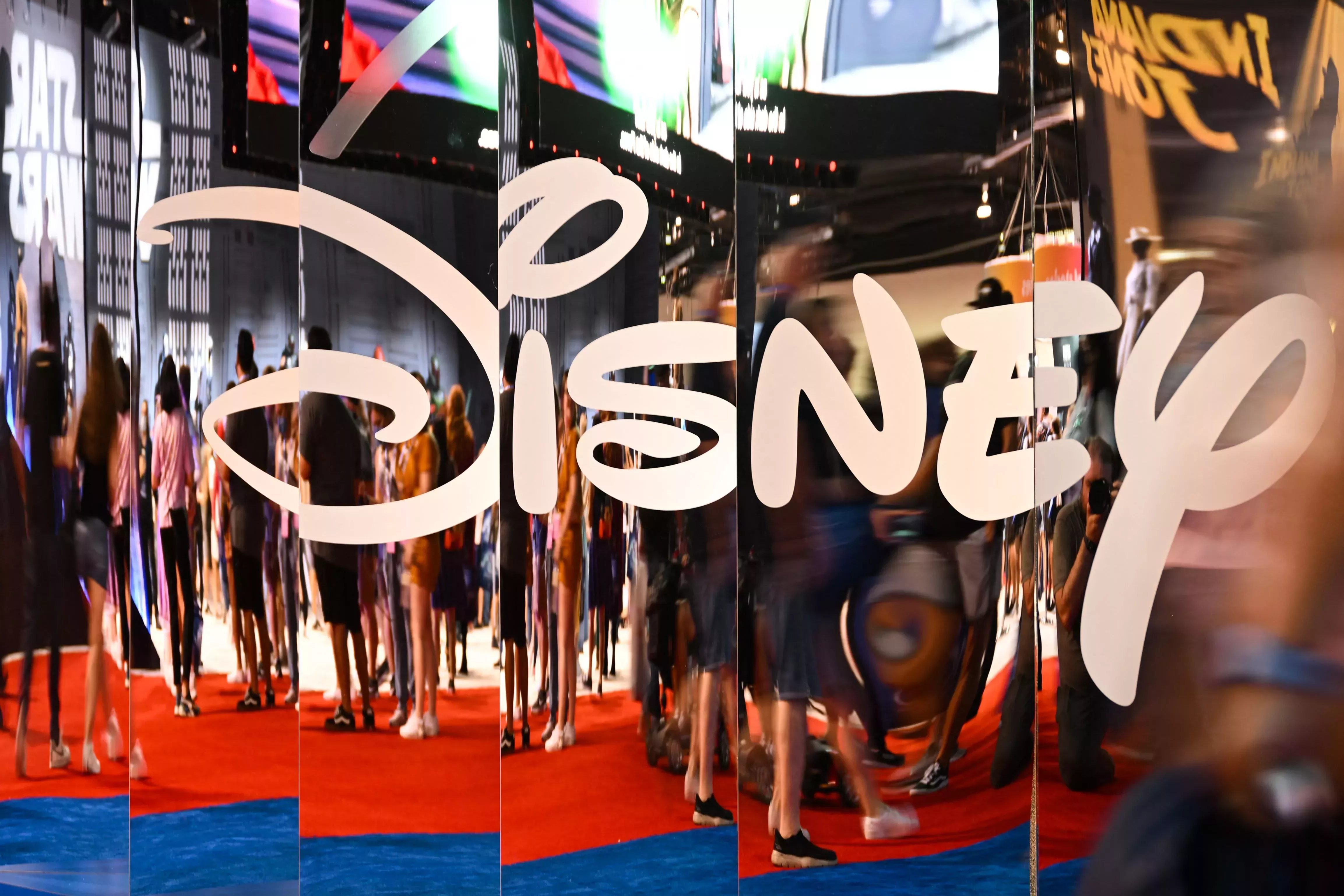 

	
		Arthur Bochner, ejecutivo de Disney y confidente de Bob Chapek, es el próximo en salir
	
	